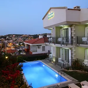 Oda ve Kahvaltı Kandıra Butik, Çeşme